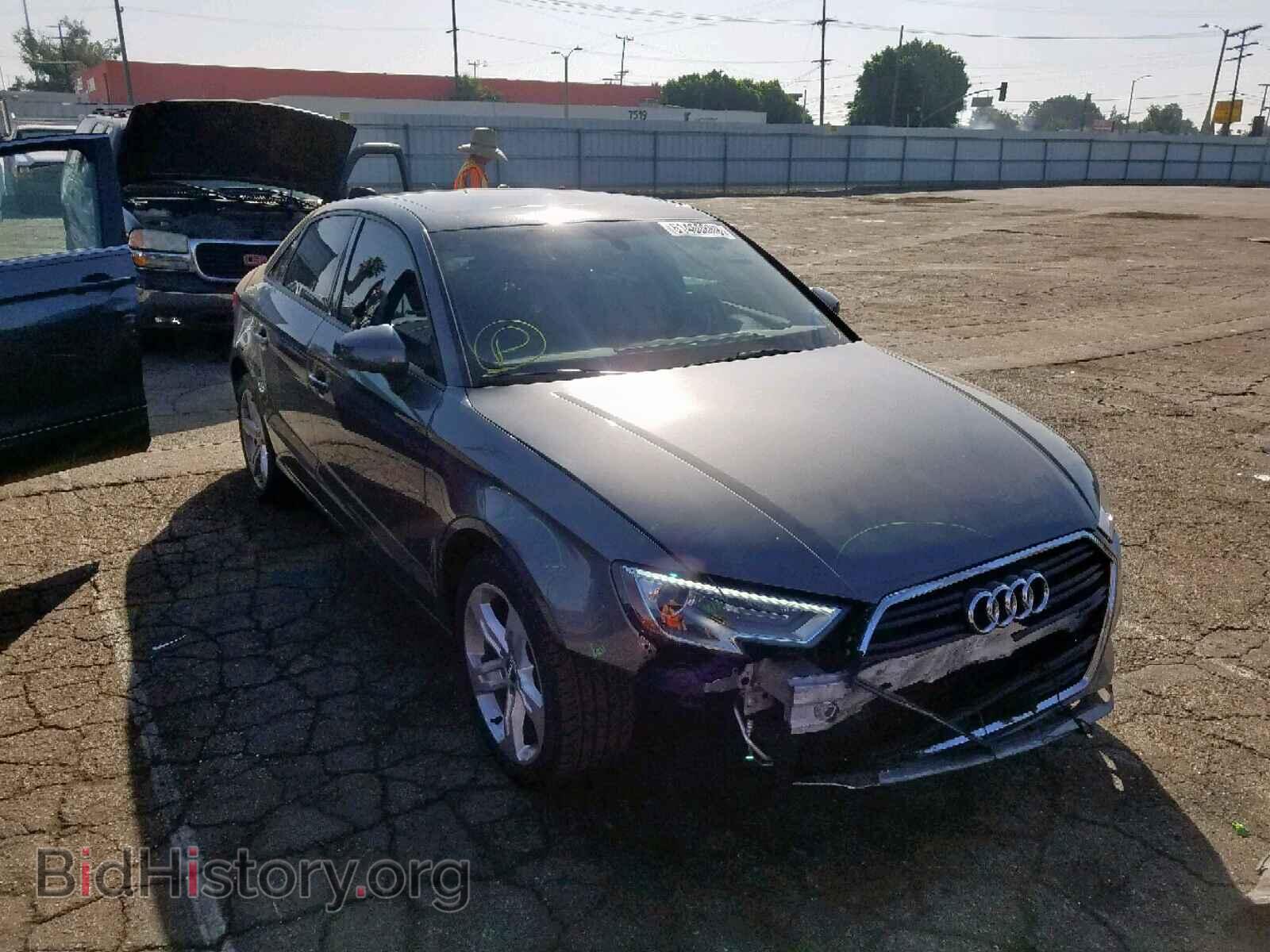 Фотография WAUAUGFFXH1043972 - AUDI A3 2017