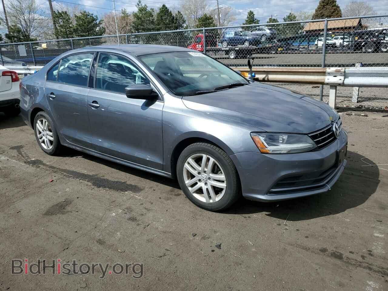 2018 VOLKSWAGEN JETTA - VIN: 3VW2B7AJ2JM209089 - Фото 4