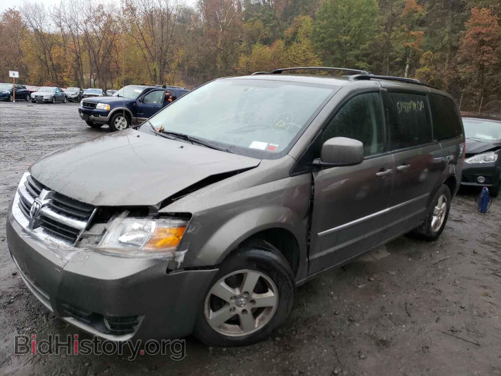 2010 DODGE CARAVAN - VIN: 2D4RN5D17AR239144 - Photo 2