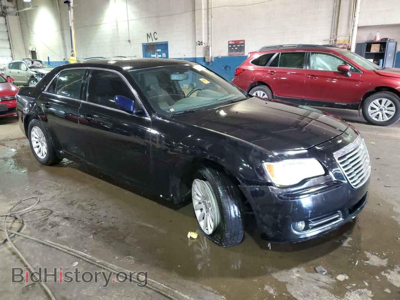 2014 CHRYSLER 300 - VIN: 2C3CCAAG6EH264935 - Фото 4