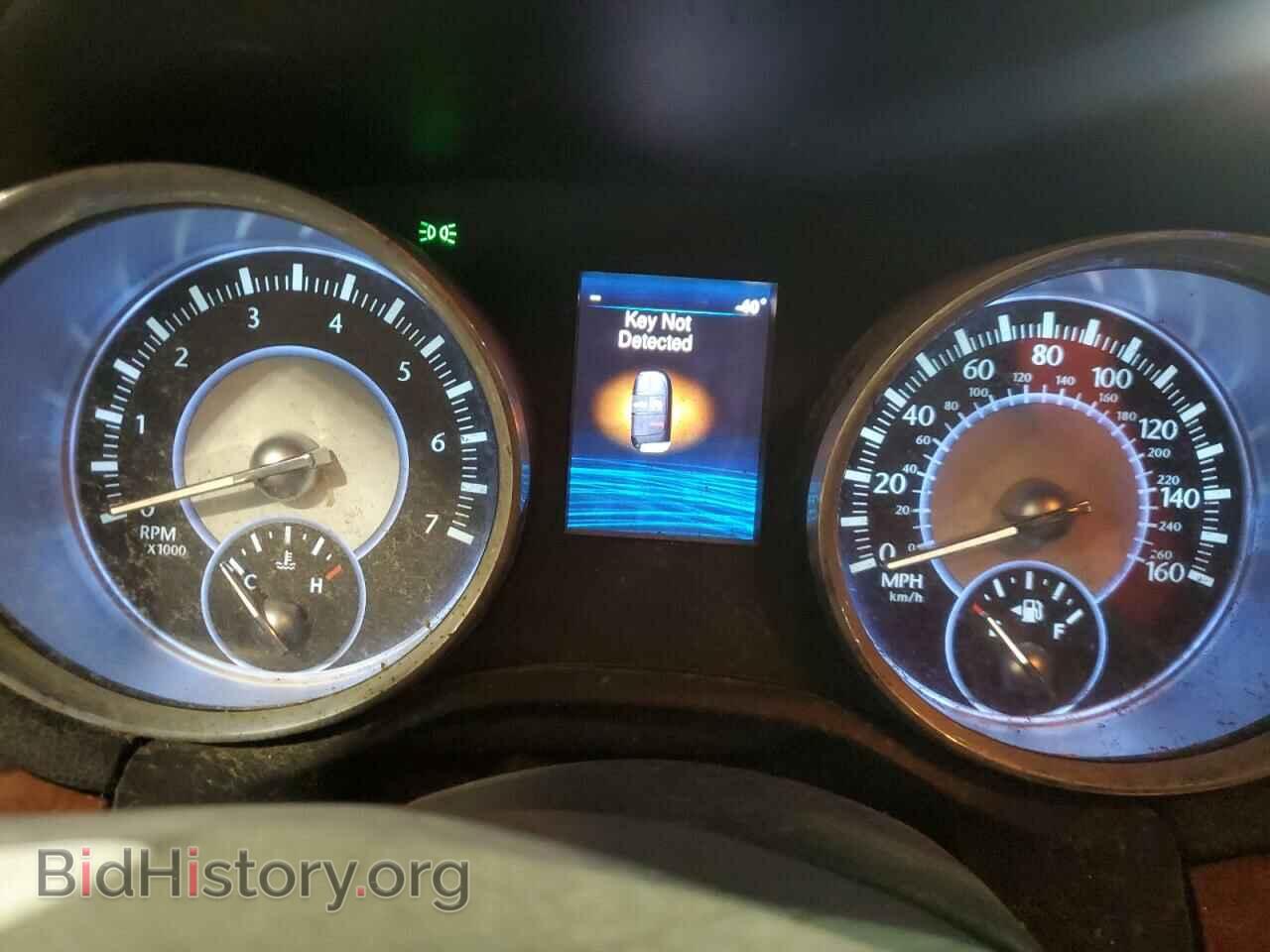 2014 CHRYSLER 300 - VIN: 2C3CCAAG6EH264935 - Фото 9