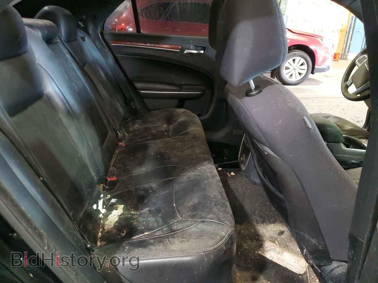 2014 CHRYSLER 300 - VIN: 2C3CCAAG6EH264935 - Фото 10