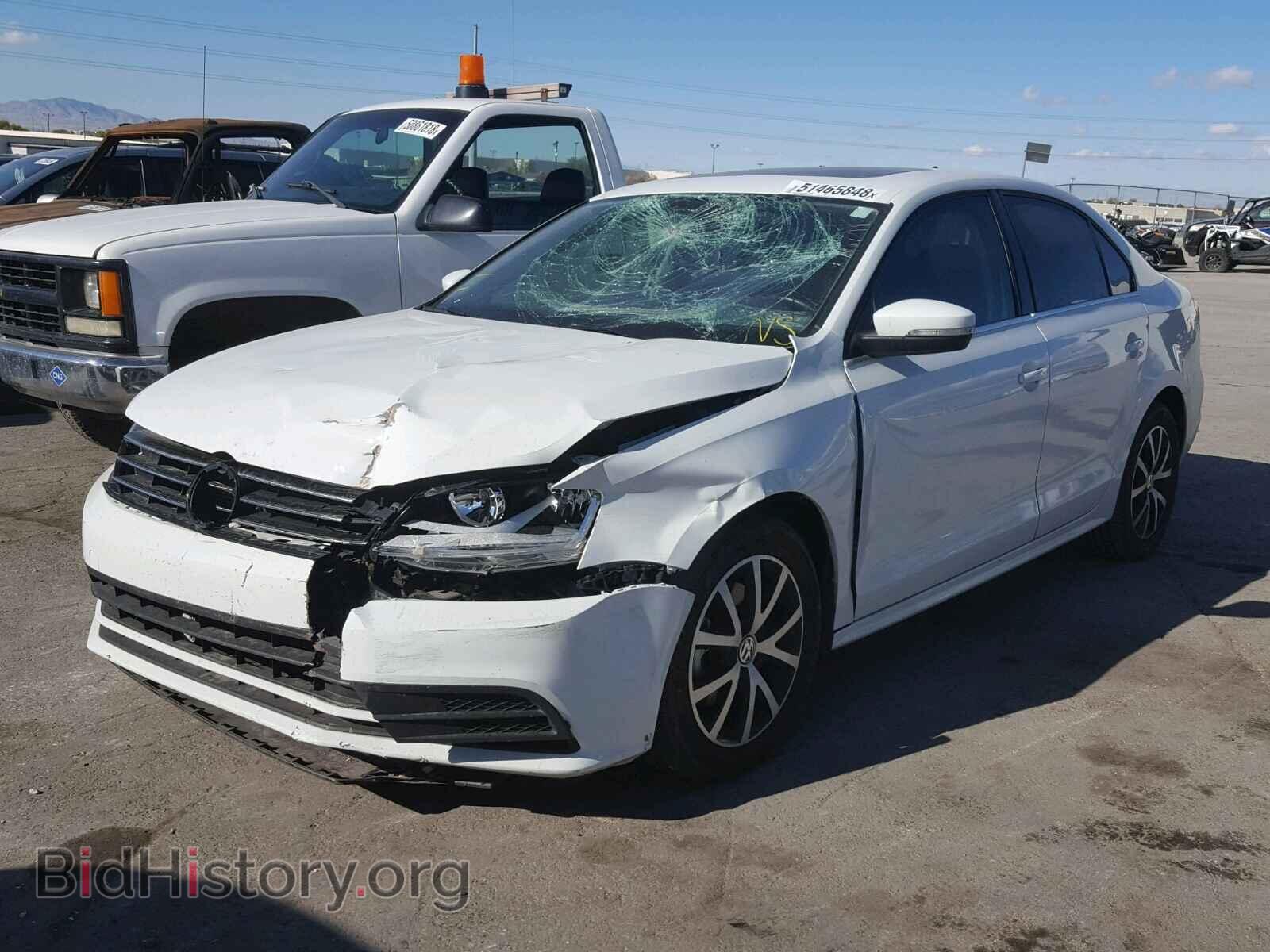 2017 VOLKSWAGEN JETTA - VIN: 3VWDB7AJ2HM263902 - Фото 2