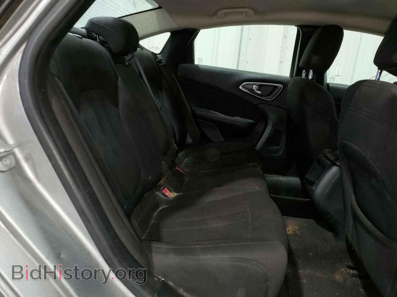 2015 CHRYSLER 200 - VIN: 1C3CCCAB0FN666183 - Фото 10
