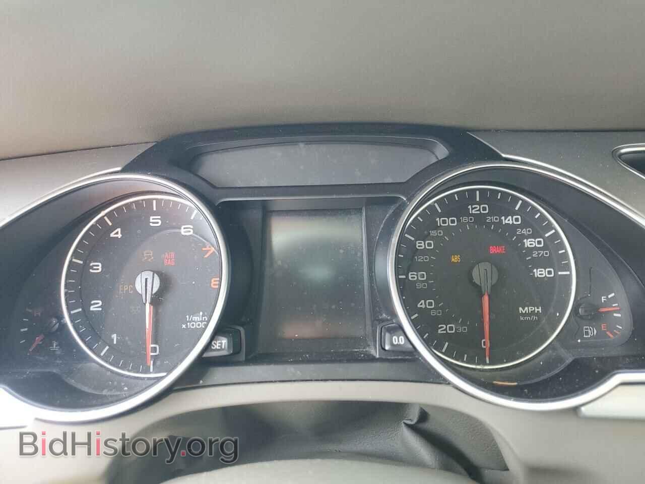 2011 AUDI A5 - VIN: WAUCFAFR9BA014688 - Фото 9