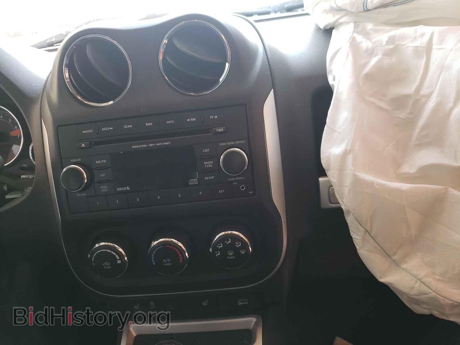 2014 JEEP COMPASS - VIN: 1C4NJDEB2ED501508 - Photo 9