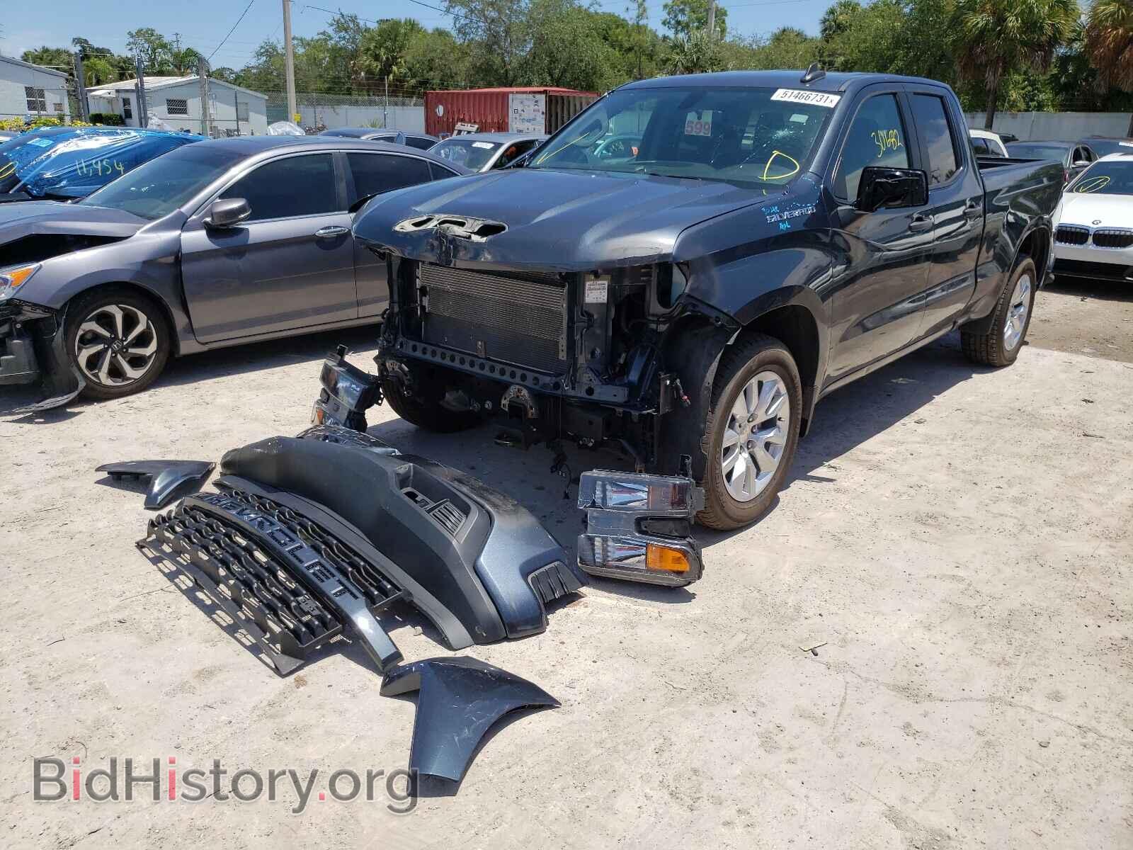 2019 CHEVROLET SILVERADO - VIN: 1GCRWBEF2KZ231172 - Фото 2