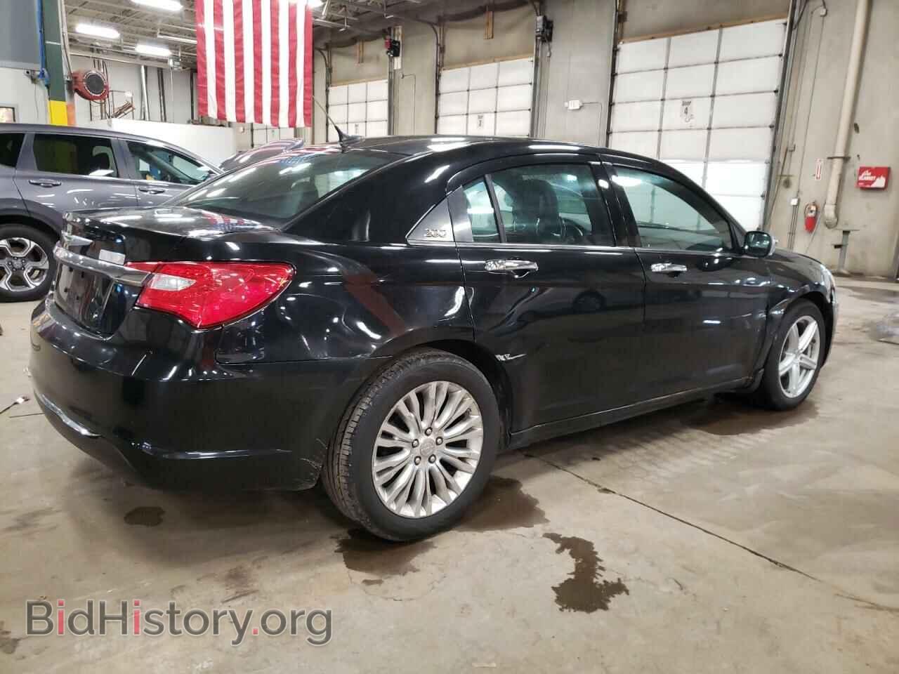 2011 CHRYSLER 200 - VIN: 1C3BC2FG8BN571827 - Фото 3