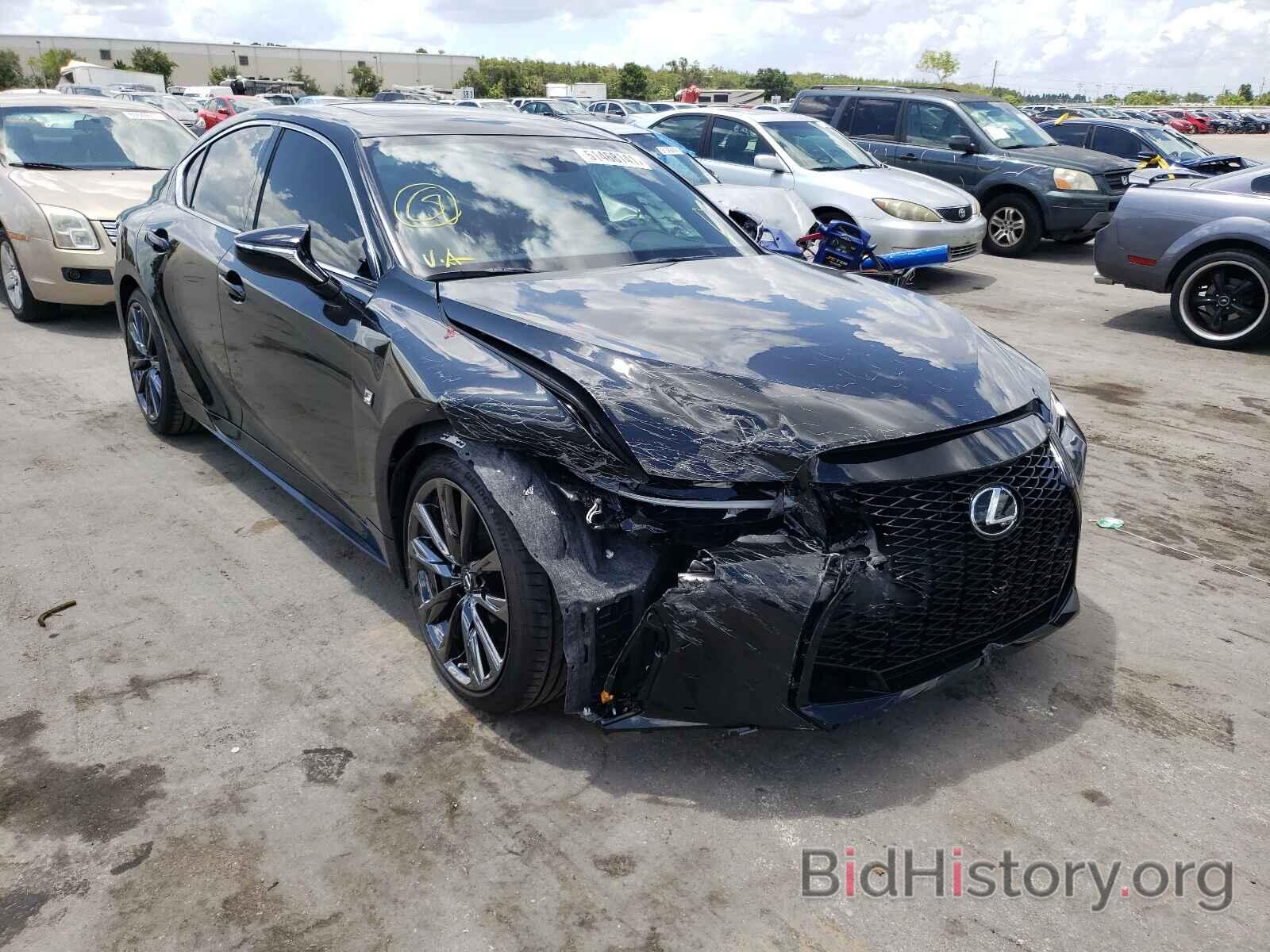 Photo JTHGZ1B2XM5043549 - LEXUS IS 2021