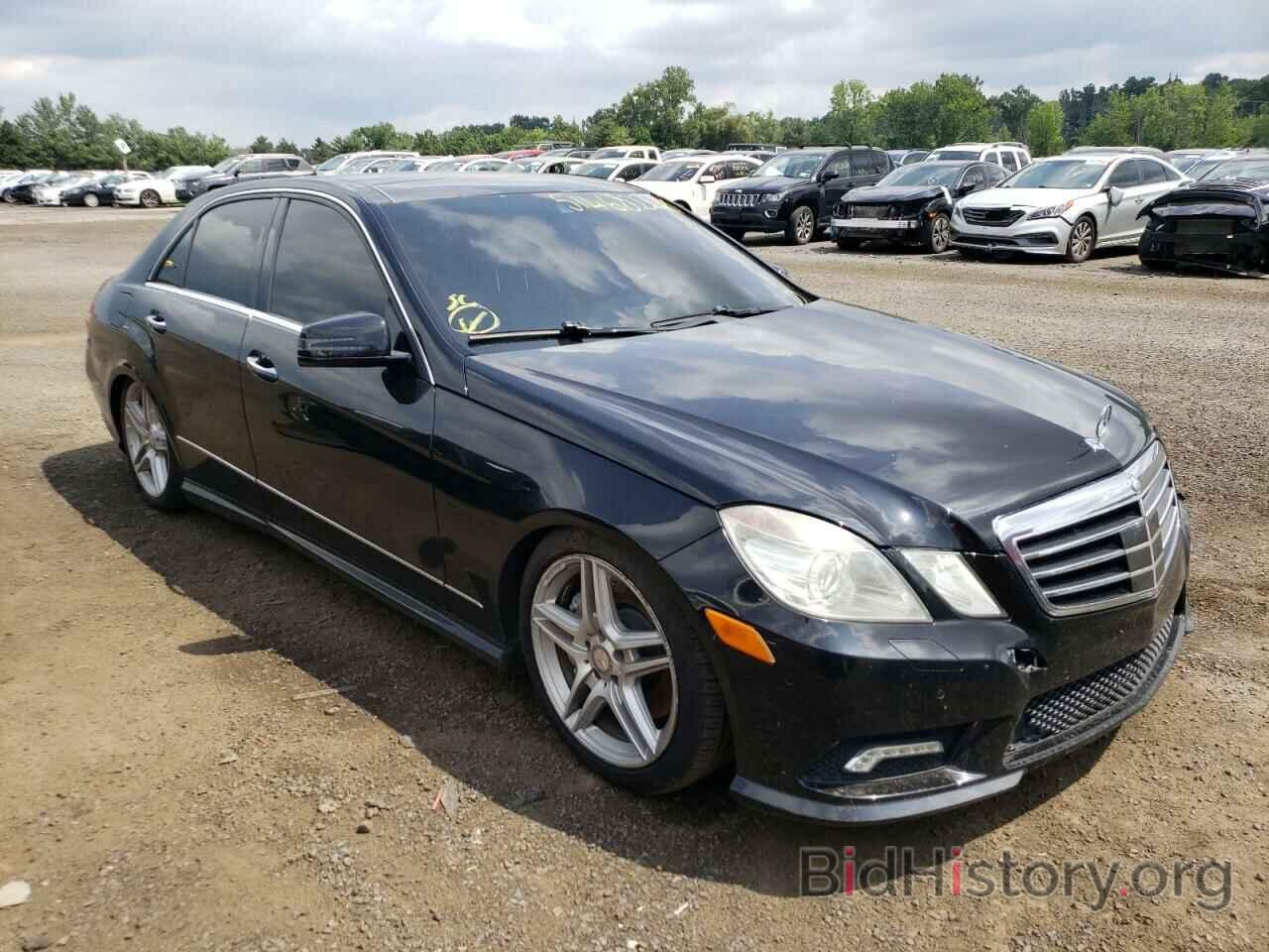 Photo WDDHF9AB0BA484616 - MERCEDES-BENZ E-CLASS 2011