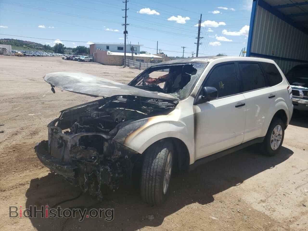 2013 SUBARU FORESTER - VIN: JF2SHAAC6DH438546 - Фото 2