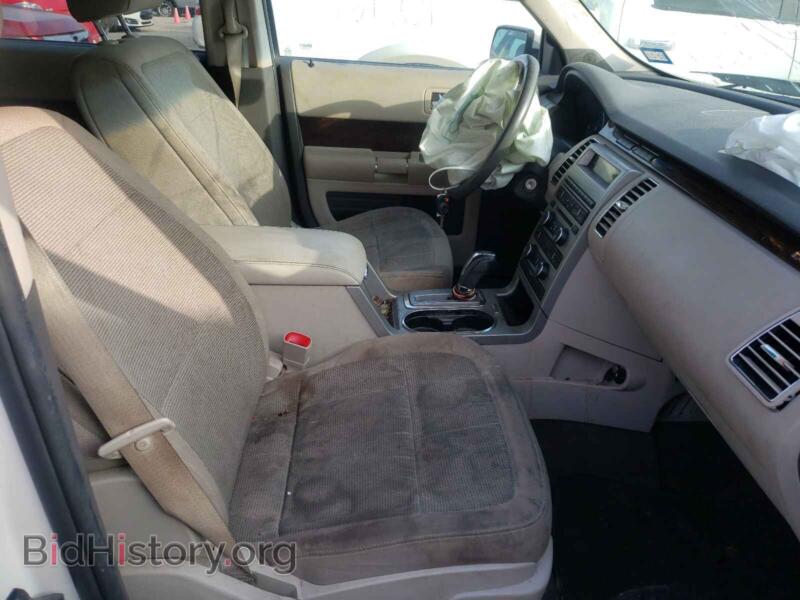 2011 Ford FLEX (VIN 2FMGK5CC4BBD26084) — photo 5 of 10