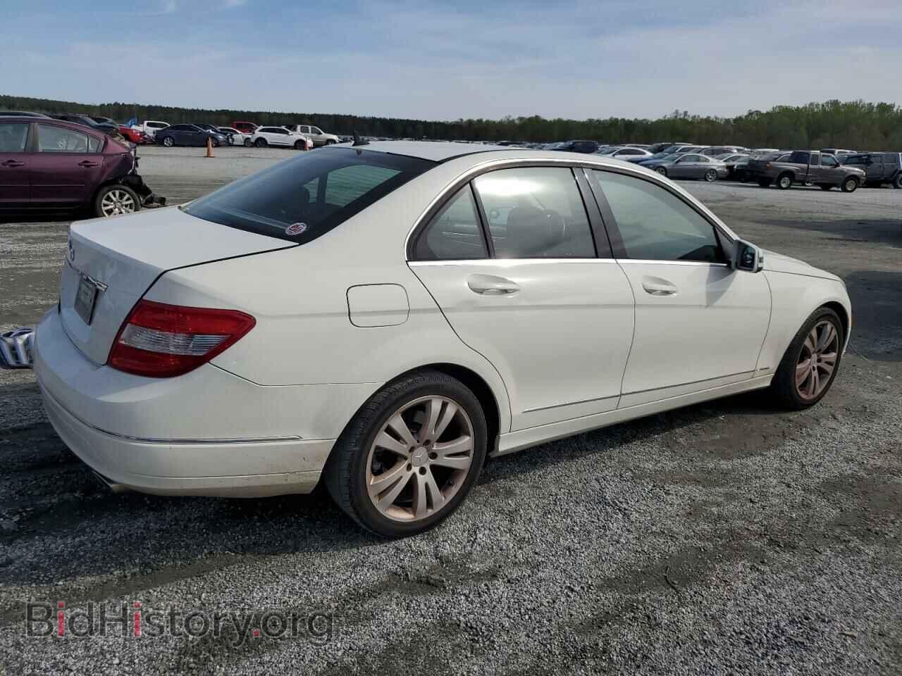 2011 MERCEDES-BENZ C-CLASS - VIN: WDDGF5EB8BF645280 - Фото 3
