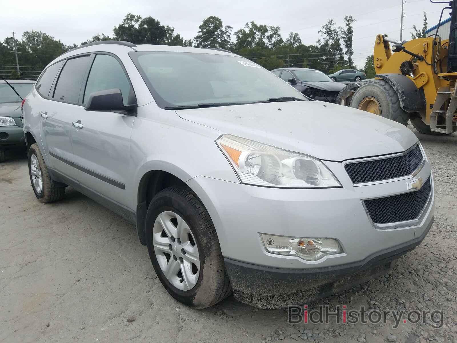 Фотография 1GNKRFEDXCJ280349 - CHEVROLET TRAVERSE 2012