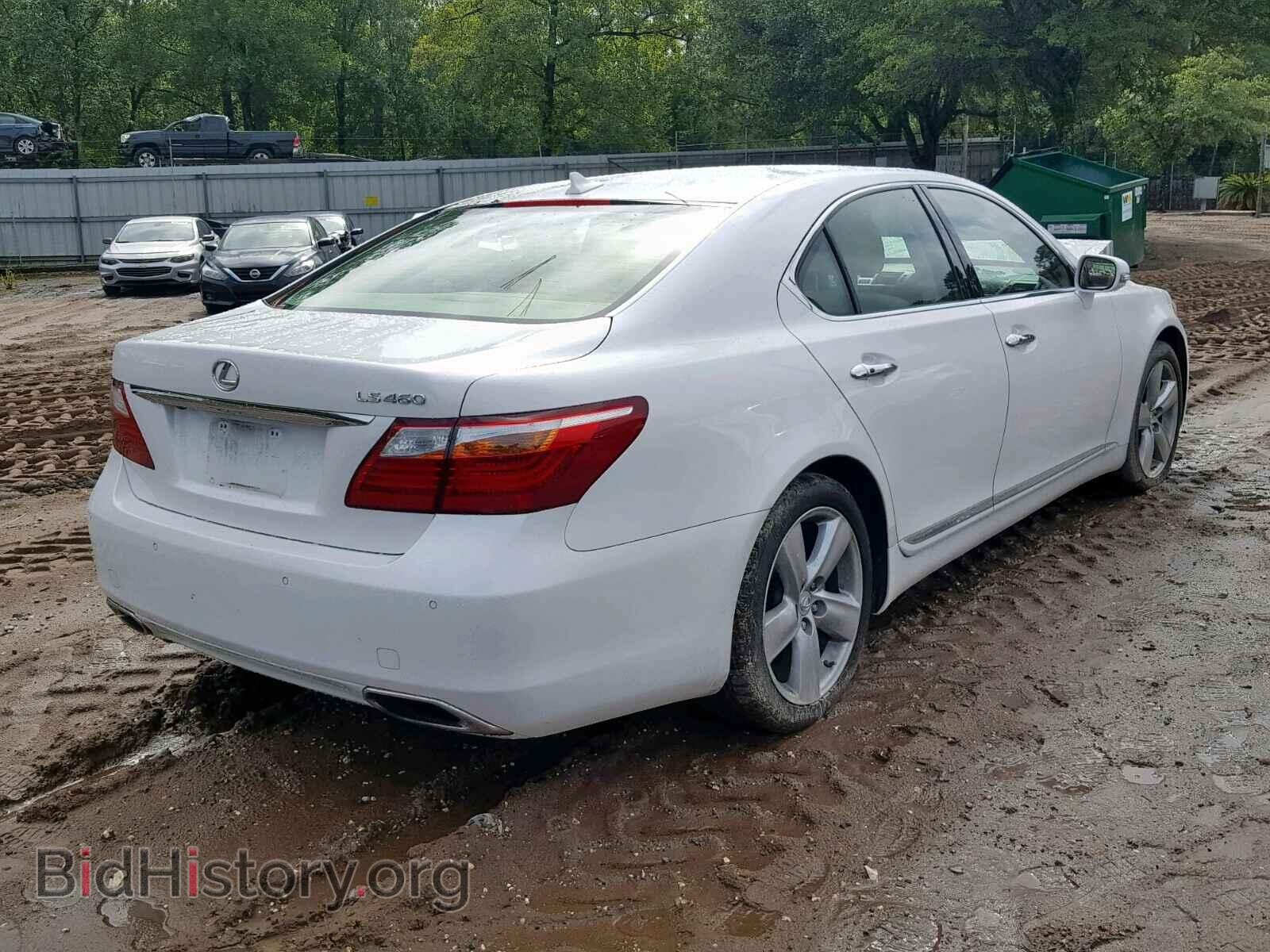 2012 LEXUS LS460 - VIN: JTHBL5EF8C5111282 - Photo 4