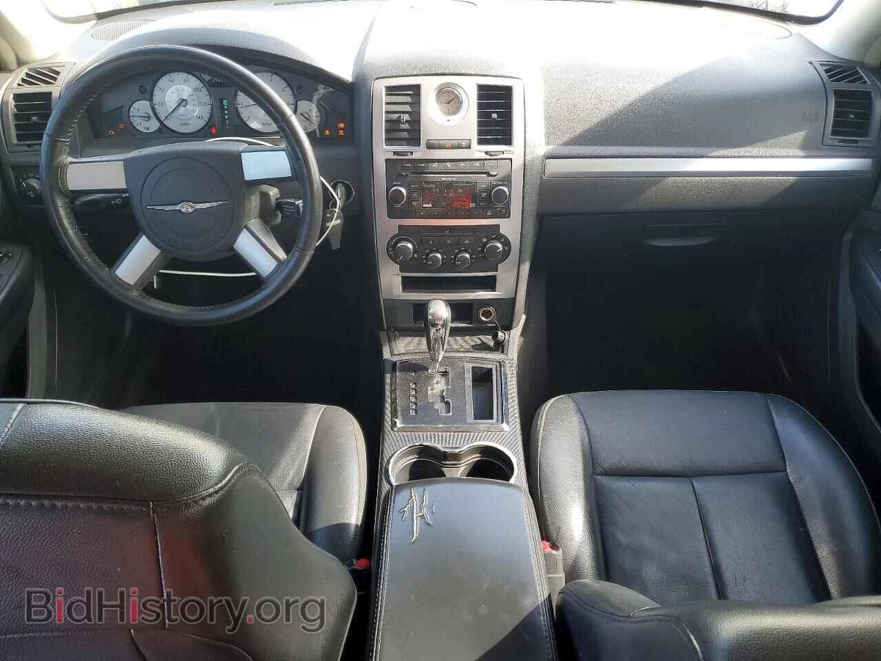 2010 CHRYSLER 300 - VIN: 2C3CA5CV0AH241895 - Фото 8