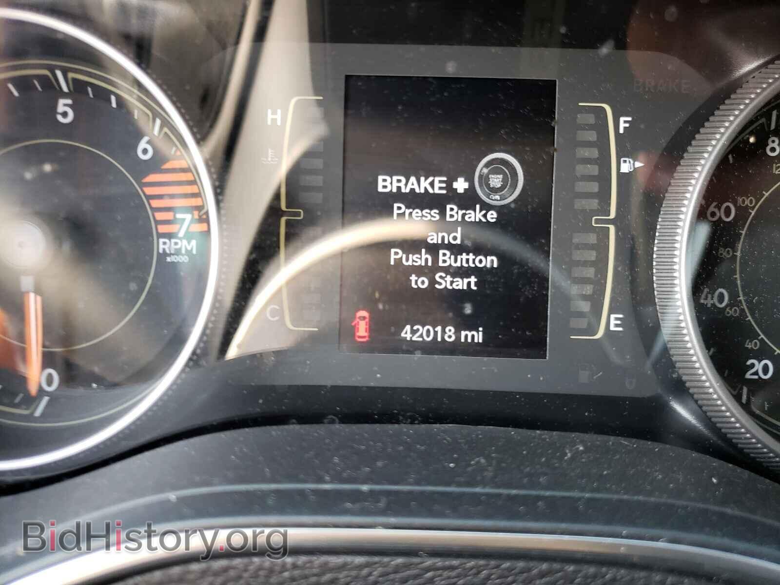 2019 JEEP CHEROKEE - VIN: 1C4PJLLB3KD419904 - Фото 8