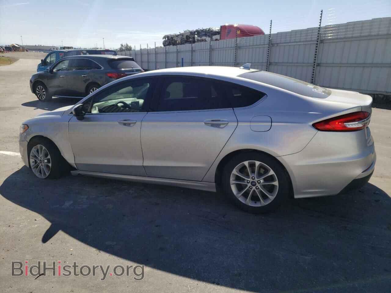 2019 FORD FUSION - VIN: 3FA6P0HD9KR135810 - Фото 2
