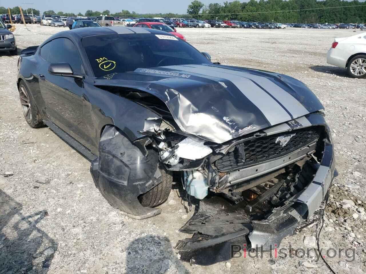 Photo 1FA6P8AM5F5361070 - FORD MUSTANG 2015