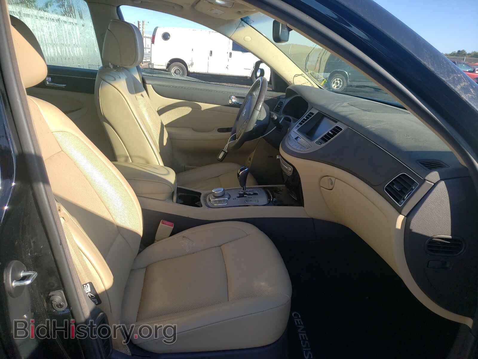 2009 HYUNDAI GENESIS - VIN: KMHGC46F79U054843 - Фото 5