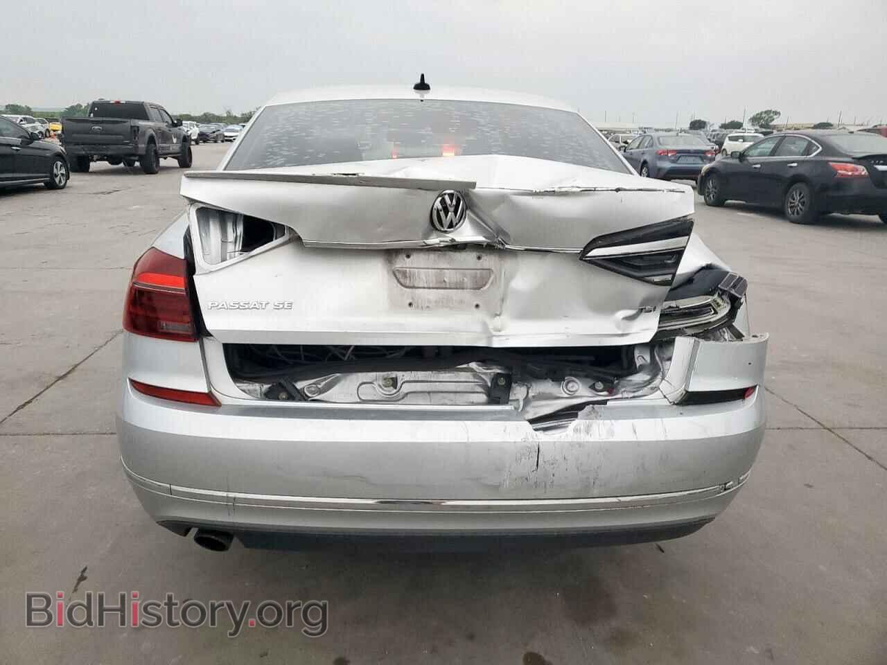 2017 VOLKSWAGEN PASSAT - VIN: 1VWBT7A33HC031008 - Фото 6
