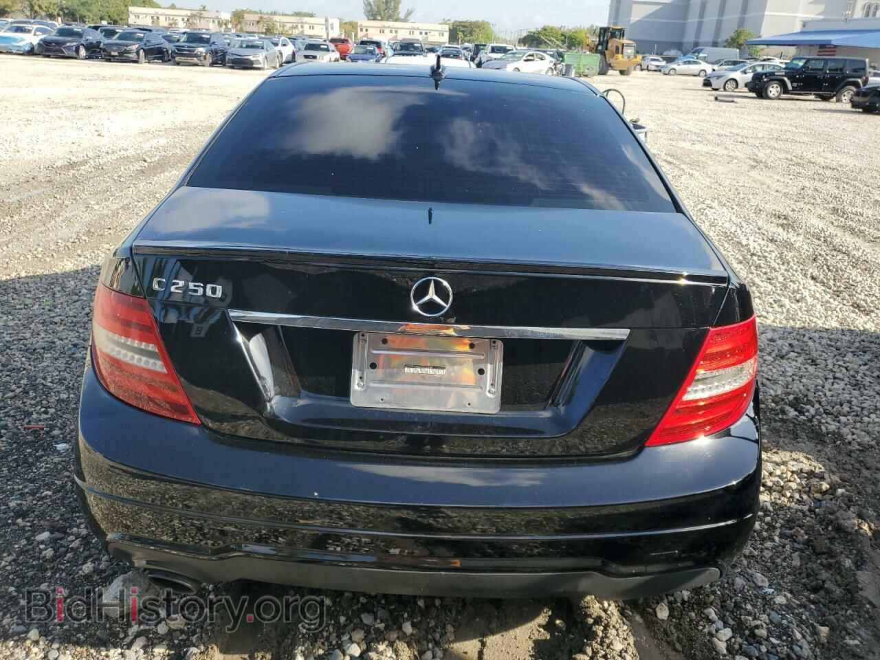 2012 MERCEDES-BENZ C-CLASS - VIN: WDDGF4HB4CR220239 - Фото 6