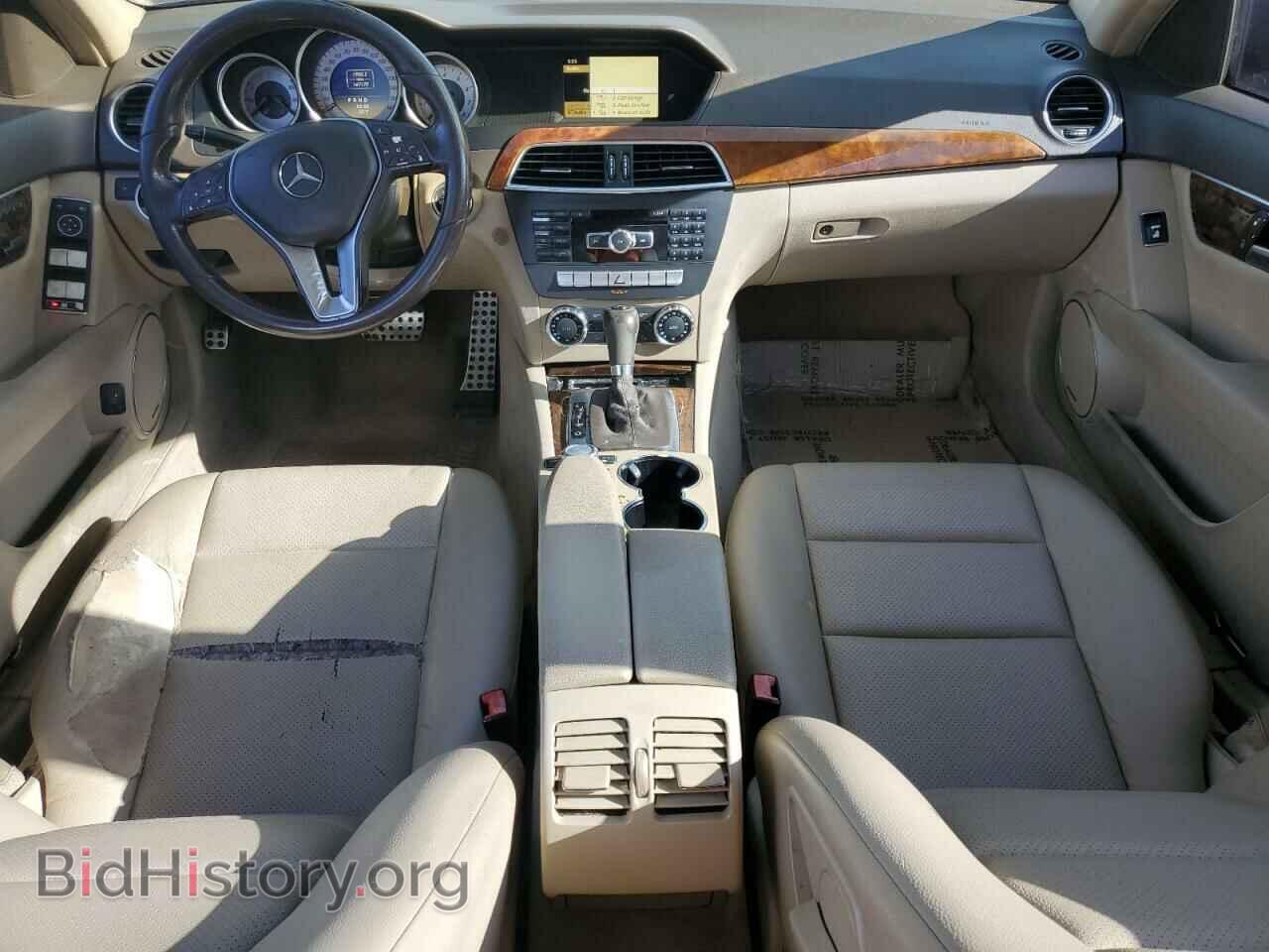 2012 MERCEDES-BENZ C-CLASS - VIN: WDDGF4HB4CR220239 - Фото 8