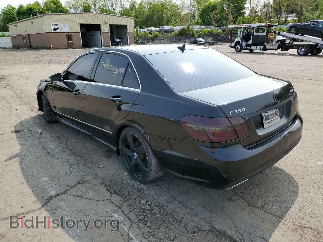 2010 MERCEDES-BENZ E-CLASS - VIN: WDDHF8HB4AA221768 - Фото 2