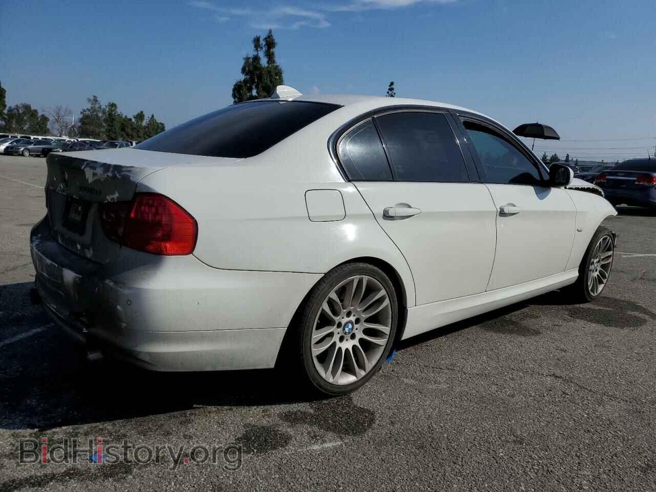 2011 BMW 3 SERIES - VIN: WBAPN7C54BA779896 - Фото 3