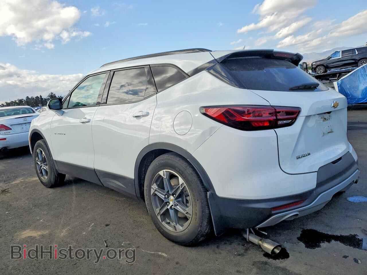 2024 CHEVROLET BLAZER - VIN: 3GNKBCR40RS181379 - Фото 2