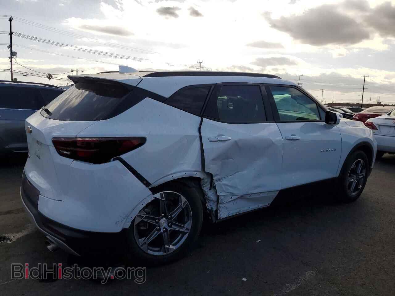 2024 CHEVROLET BLAZER - VIN: 3GNKBCR40RS181379 - Фото 3