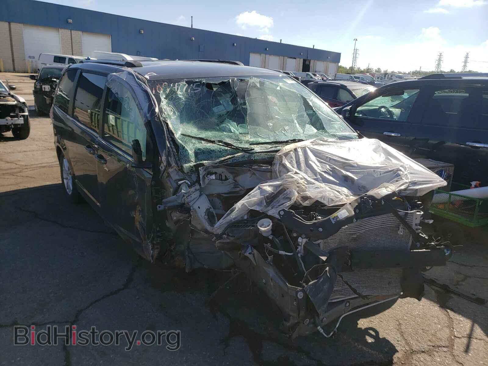 Photo 2C4RDGCG3KR761403 - DODGE CARAVAN 2019