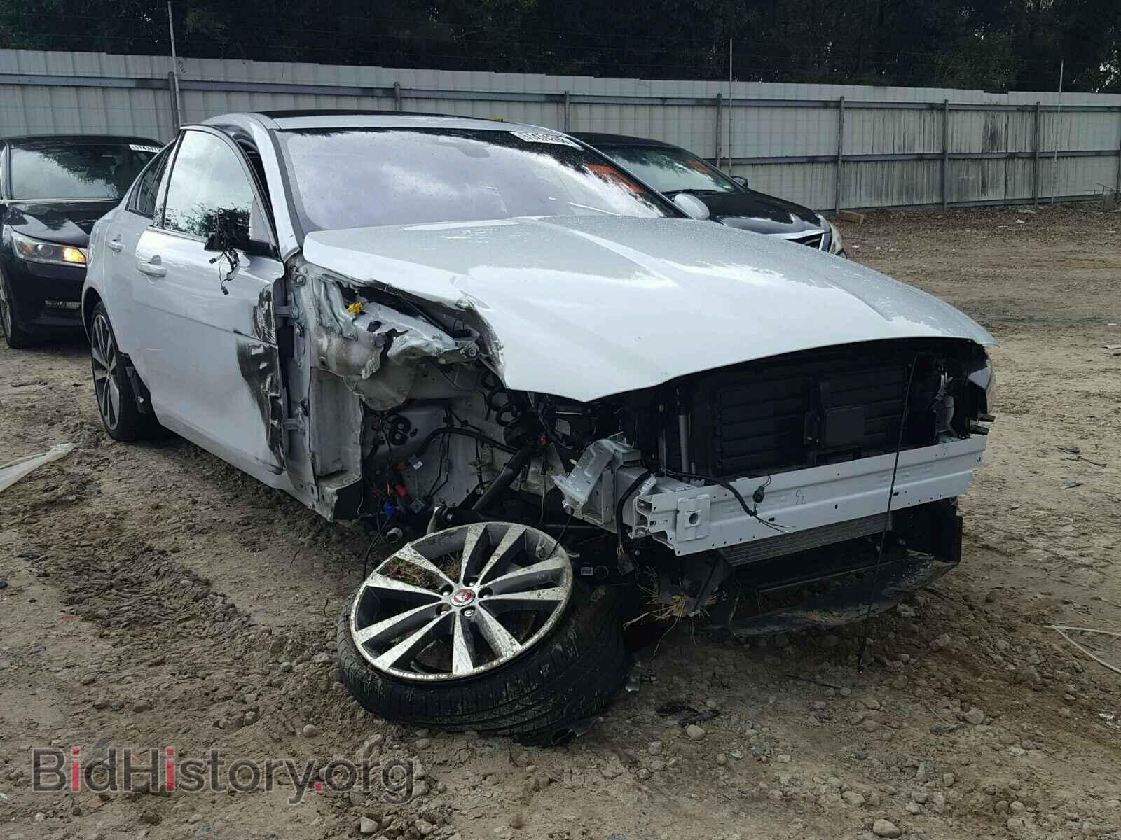 Photo SAJAF4BN2HA956459 - JAGUAR XE 2017