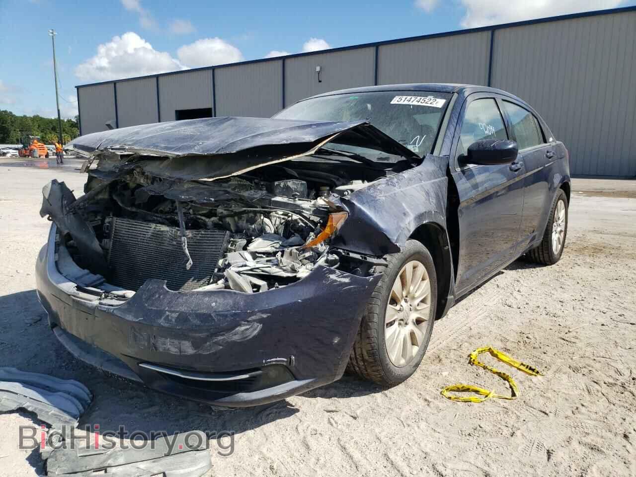 2013 CHRYSLER 200 - VIN: 1C3CCBAG6DN727068 - Фото 2