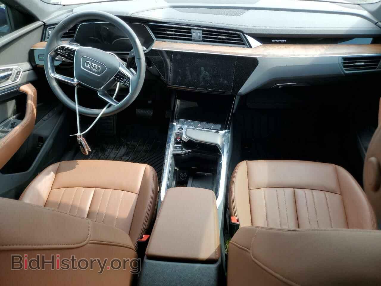 2022 AUDI E-TRON - VIN: WA1AAAGE9NB032511 - Photo 8