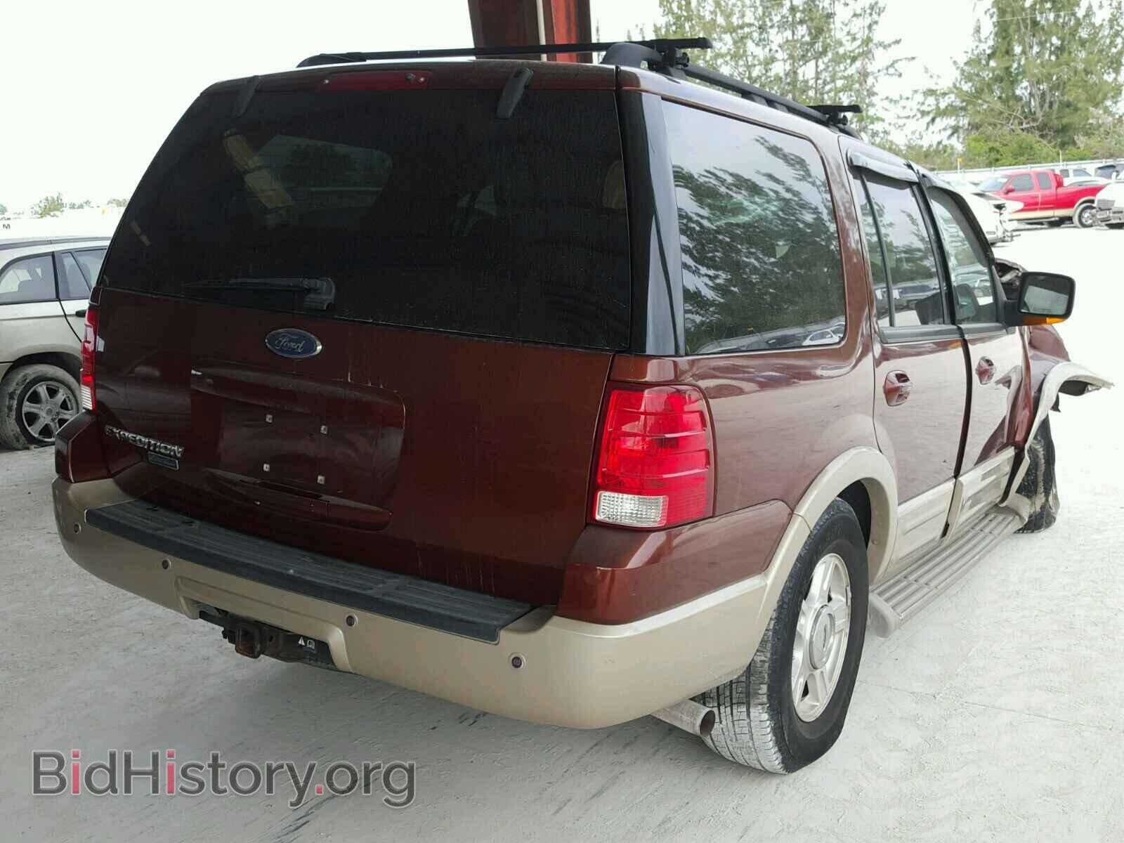 2006 FORD EXPEDITION - VIN: 1FMPU17556LA82319 - Фото 4