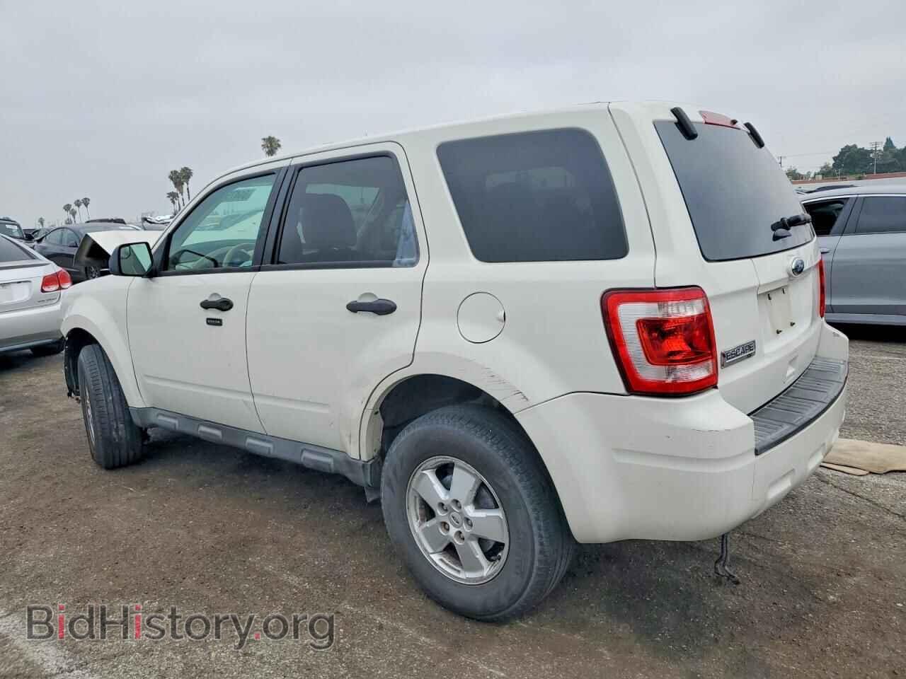 2012 FORD ESCAPE - VIN: 1FMCU0D73CKB31758 - Photo 2