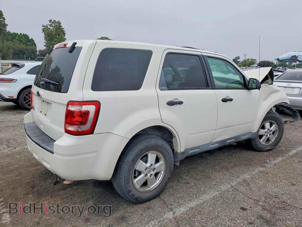 2012 FORD ESCAPE - VIN: 1FMCU0D73CKB31758 - Photo 3