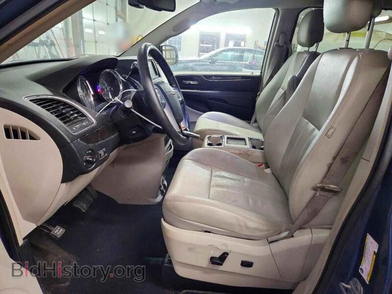 2011 Chrysler MINIVAN (VIN 2A4RR8DG5BR716656) — photo 7 of 14