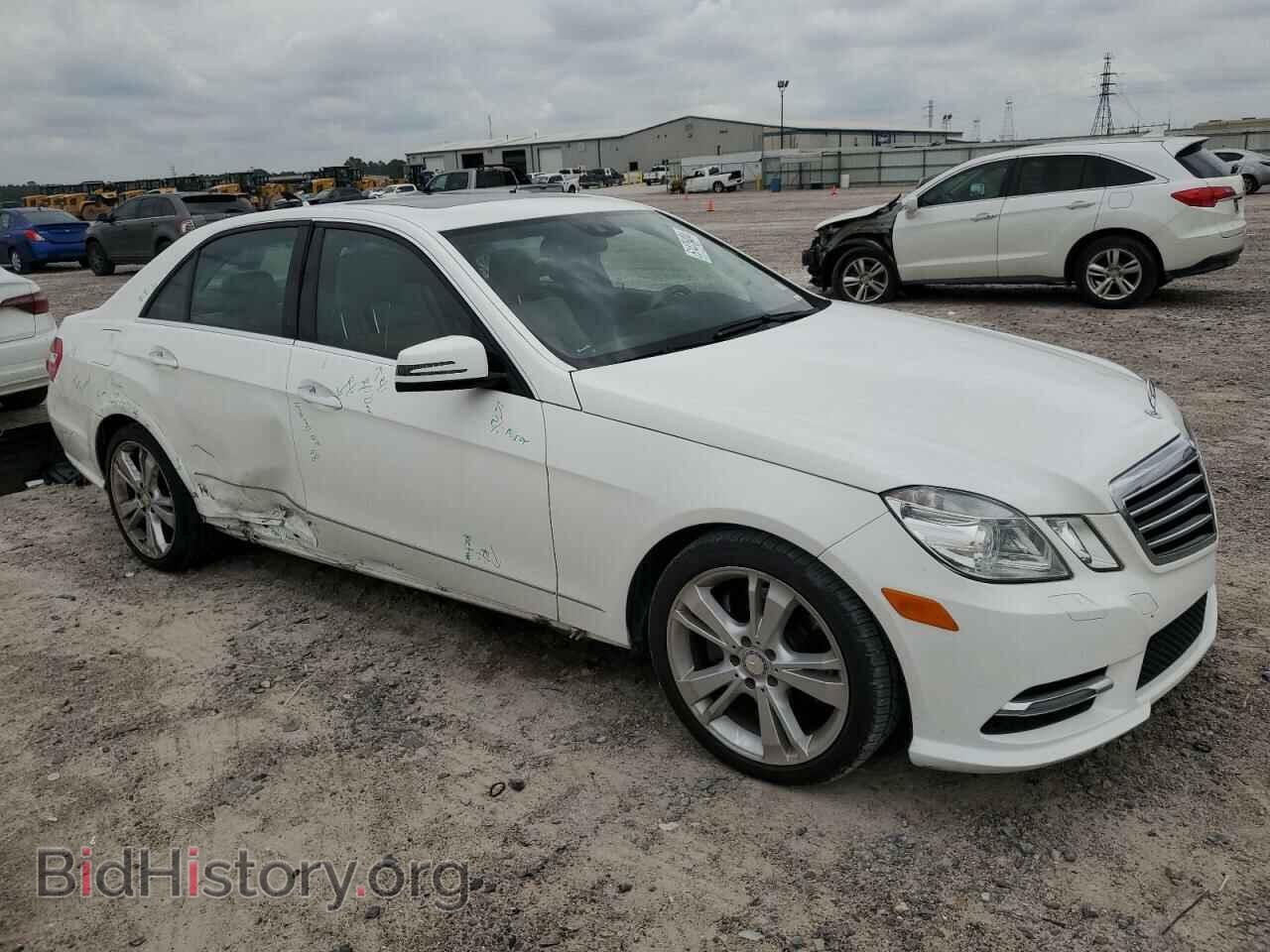 2013 MERCEDES-BENZ E-CLASS - VIN: WDDHF5KB7DA712153 - Фото 4