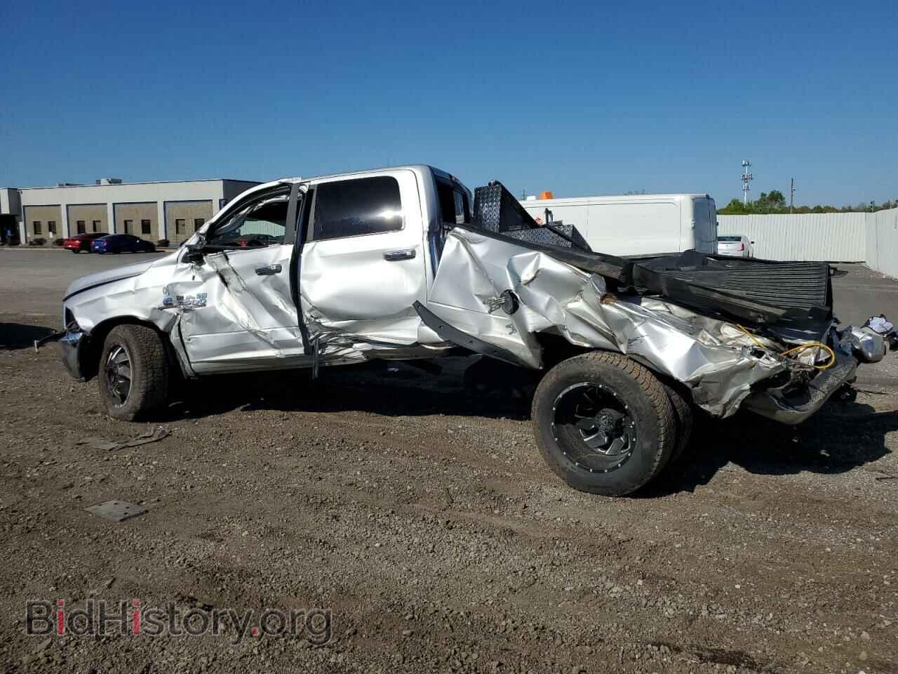 2018 RAM All Models - VIN: 3C63RRHLXJG401033 - Фото 2