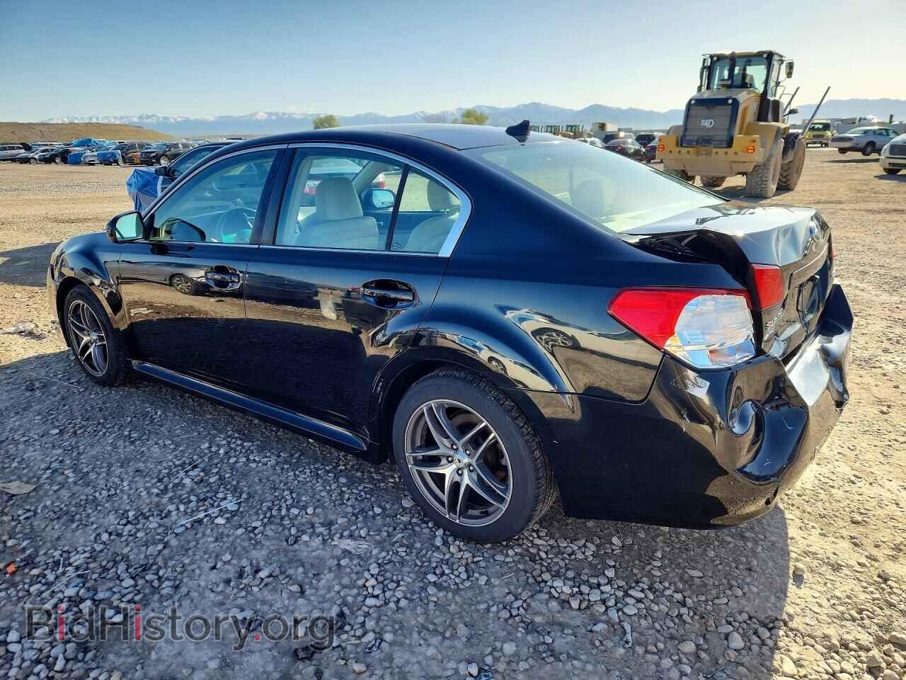 2011 SUBARU LEGACY - VIN: 4S3BMCK61B3248419 - Фото 2