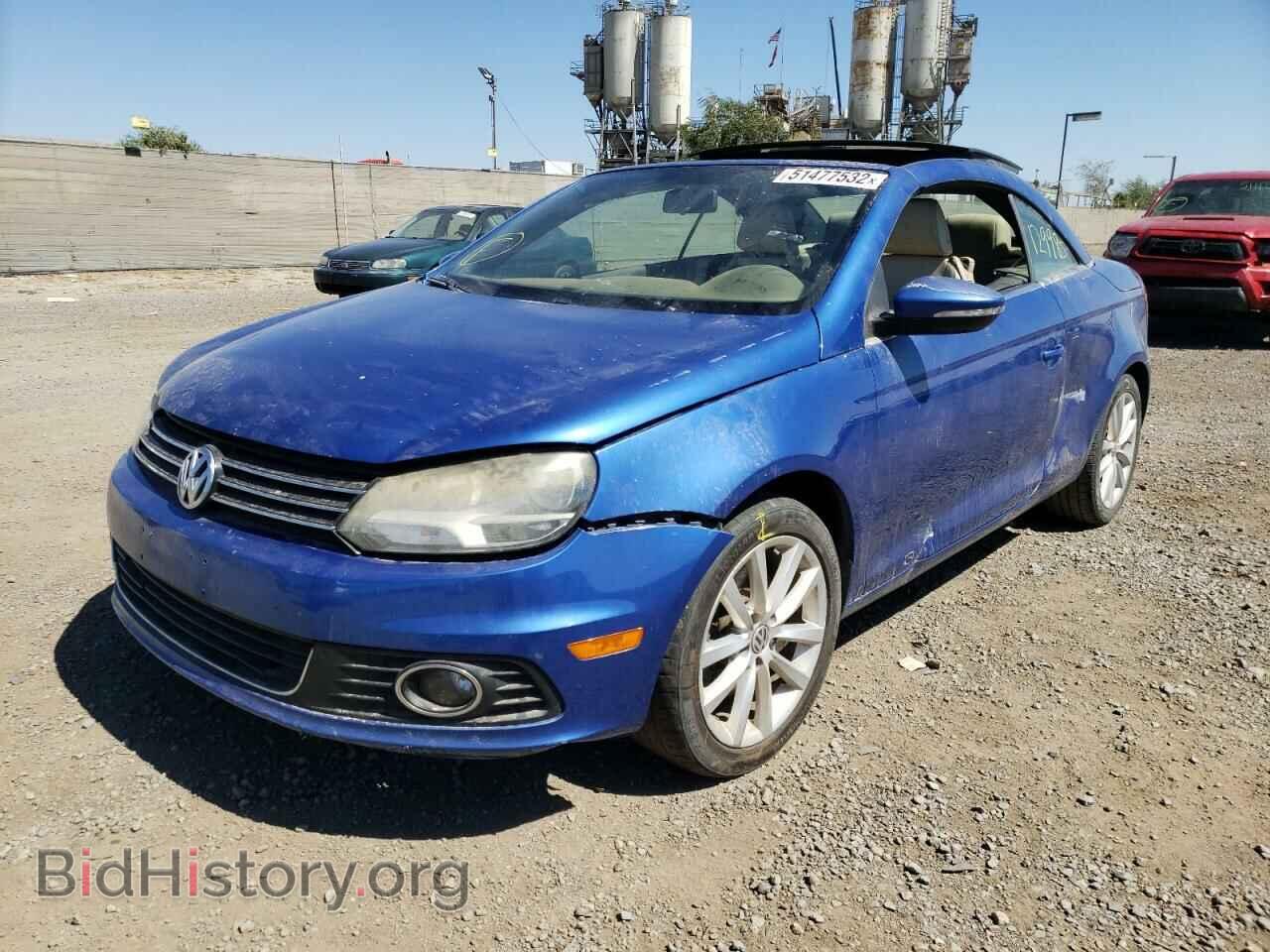 2012 VOLKSWAGEN EOS - VIN: WVWBW7AHXCV002799 - Фото 2