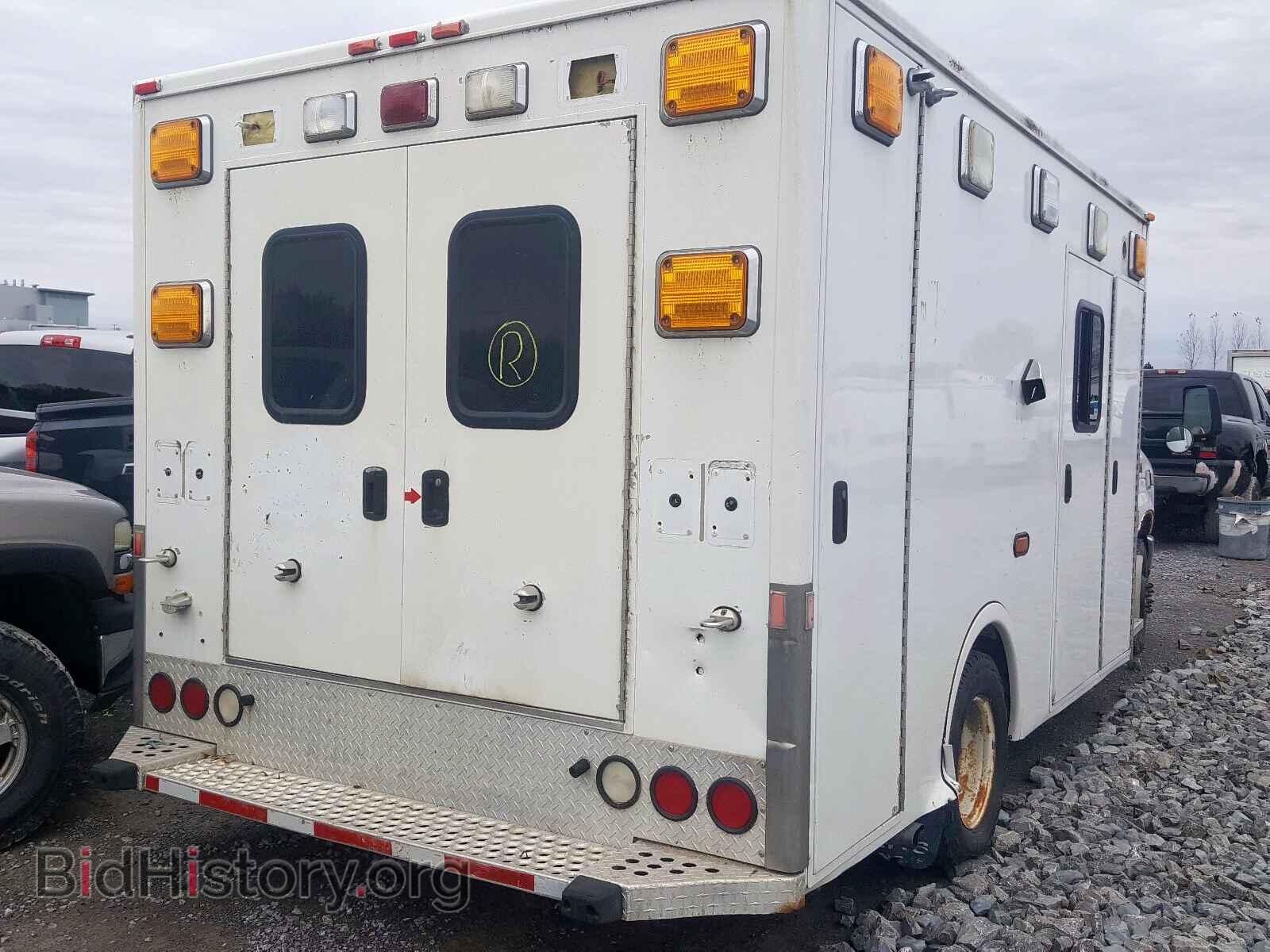 2010 FORD ECONOLINE - VIN: 1FDWE3FP4ADA20176 - Фото 4