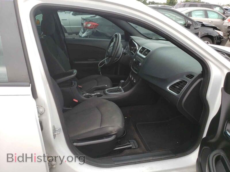 2011 Dodge AVENGER (VIN 1B3BD4FB4BN588005) — photo 5 of 10