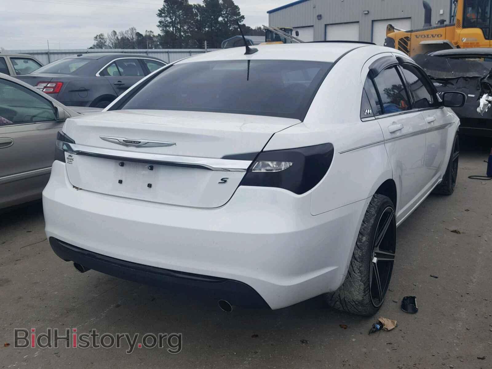 2013 CHRYSLER 200 - VIN: 1C3CCBCG2DN621195 - Фото 4