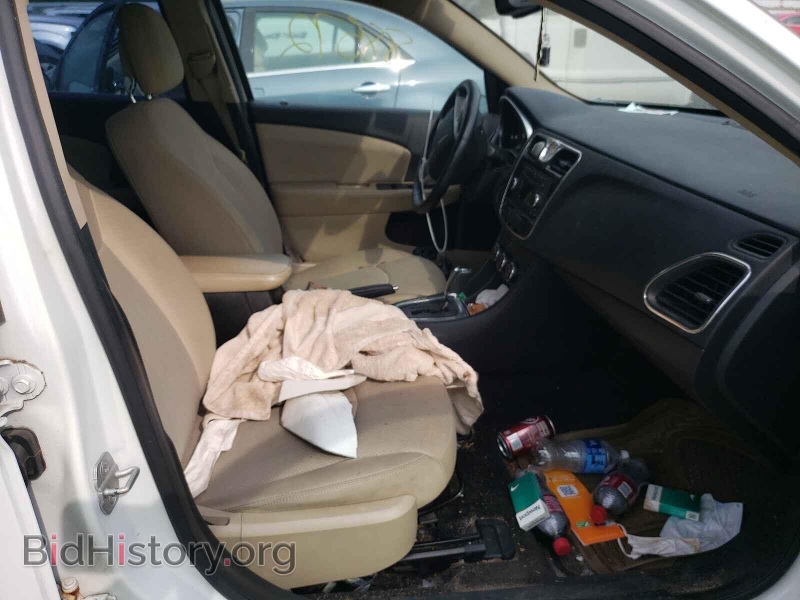 2013 CHRYSLER 200 - VIN: 1C3CCBBB8DN500502 - Фото 5