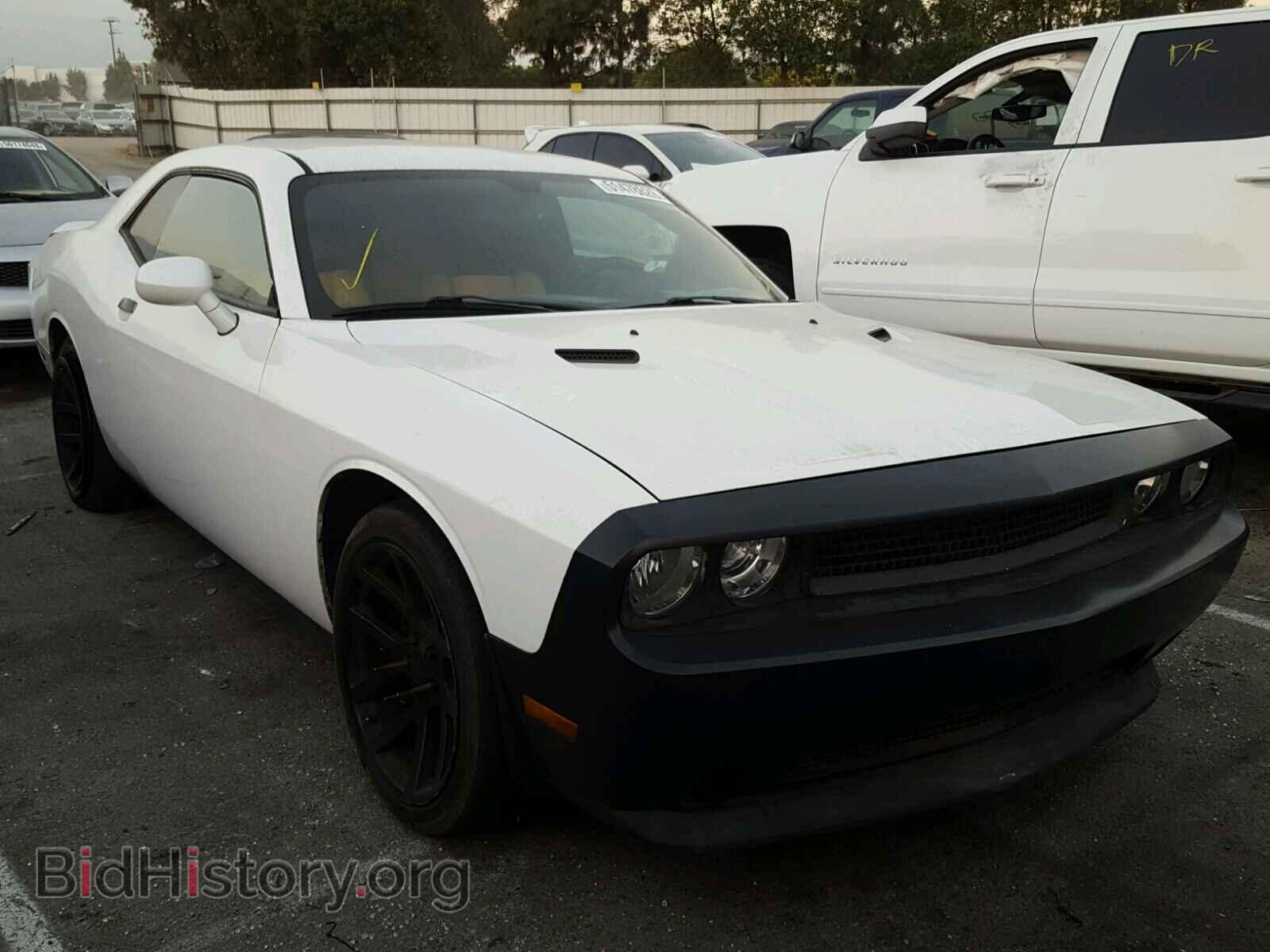 Photo 2C3CDYAG8CH294117 - DODGE CHALLENGER 2012