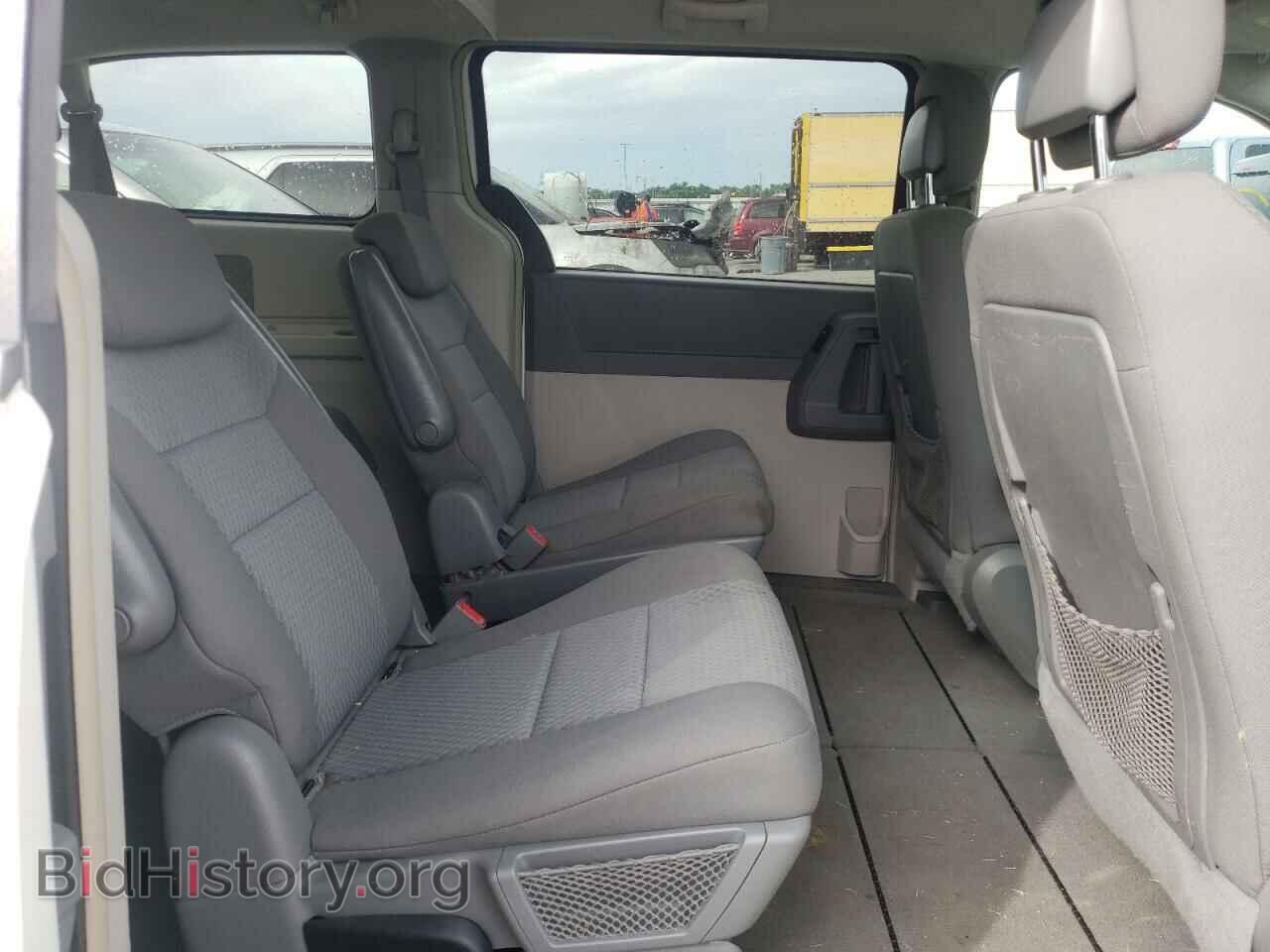 2010 CHRYSLER MINIVAN - VIN: 2A4RR5D10AR413261 - Фото 6