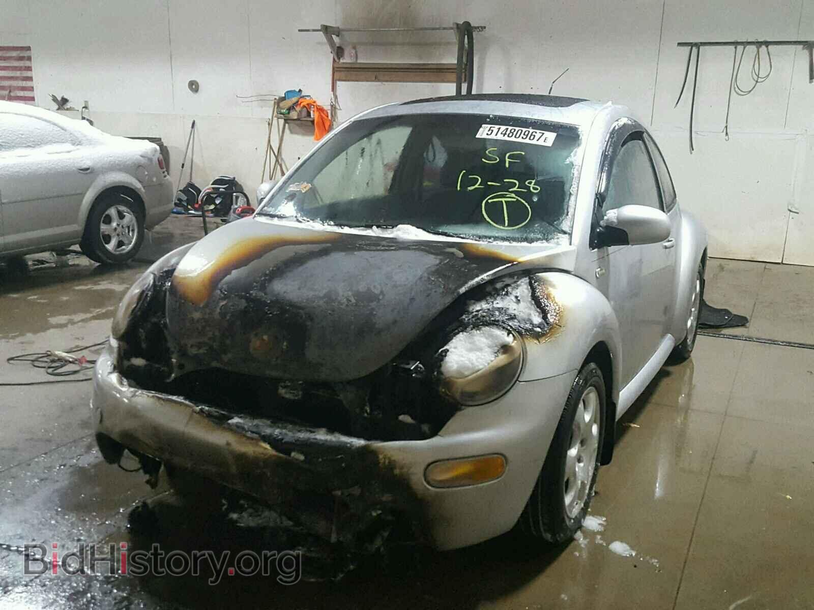 2002 VOLKSWAGEN BEETLE - VIN: 3VWCP21C72M421448 - Фото 2